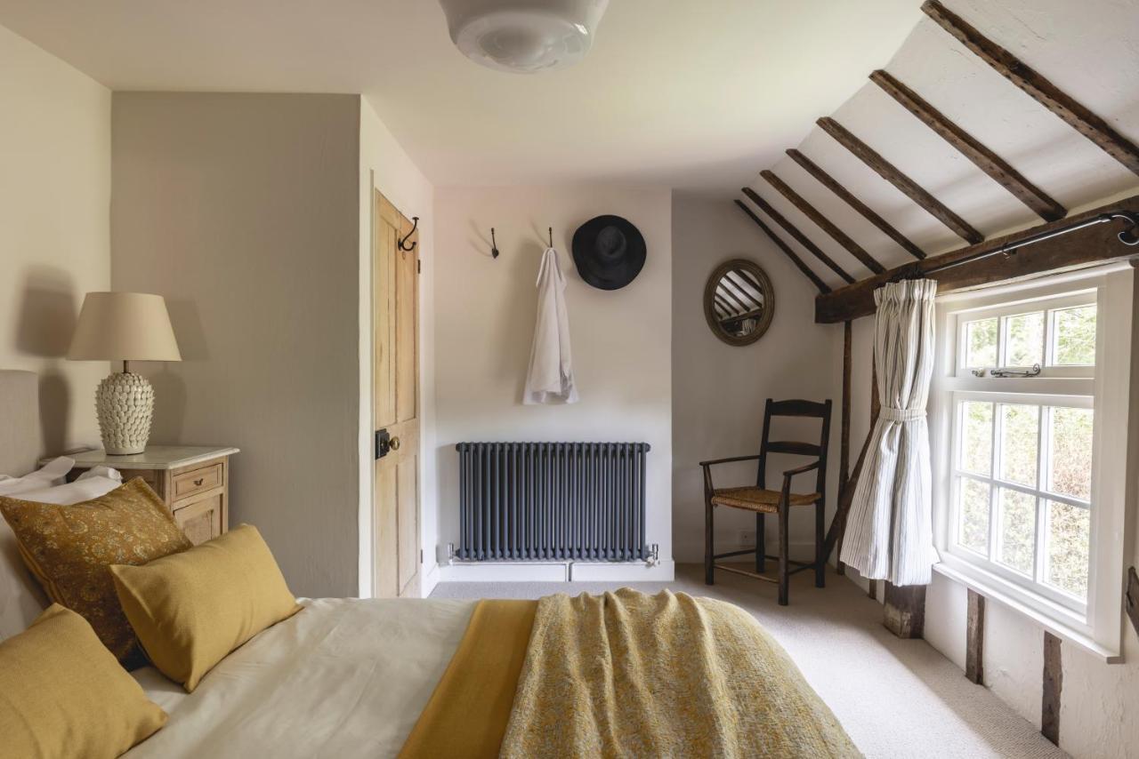 Cosy Cottage With Beautiful Garden, Hottub & Sauna Marden  المظهر الخارجي الصورة